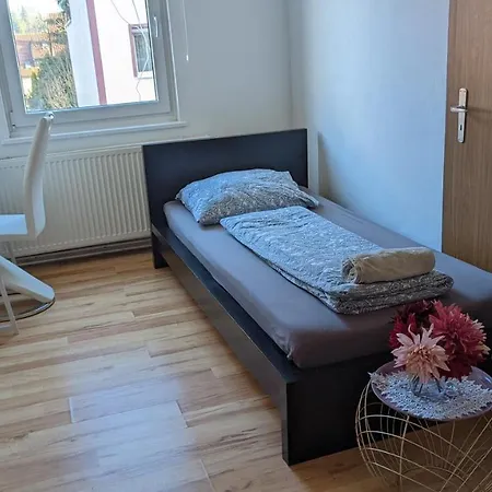 Single Near The Black Forest Guest house *
